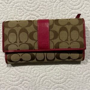 COACH Signature Large Snap Closure Wallet Red Accent with check book